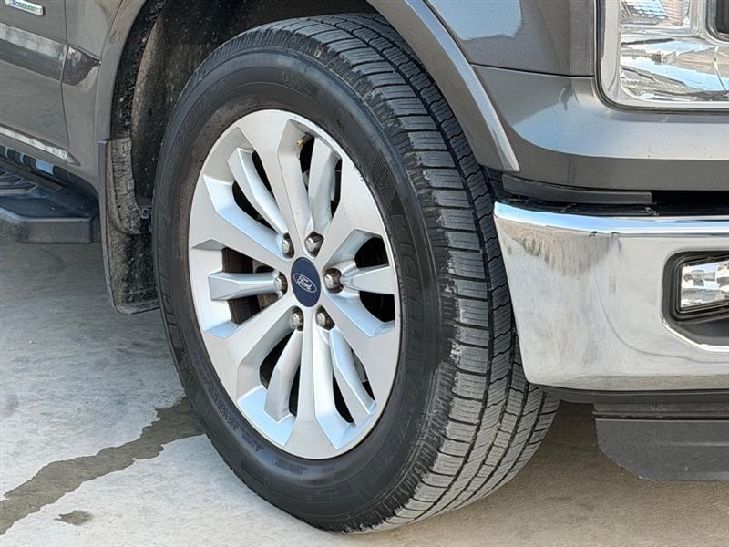 Ford F-150 XL SuperCrew 5.5-ft. Bed 2WD 2015