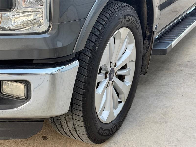 Ford F-150 XL SuperCrew 5.5-ft. Bed 2WD 2015