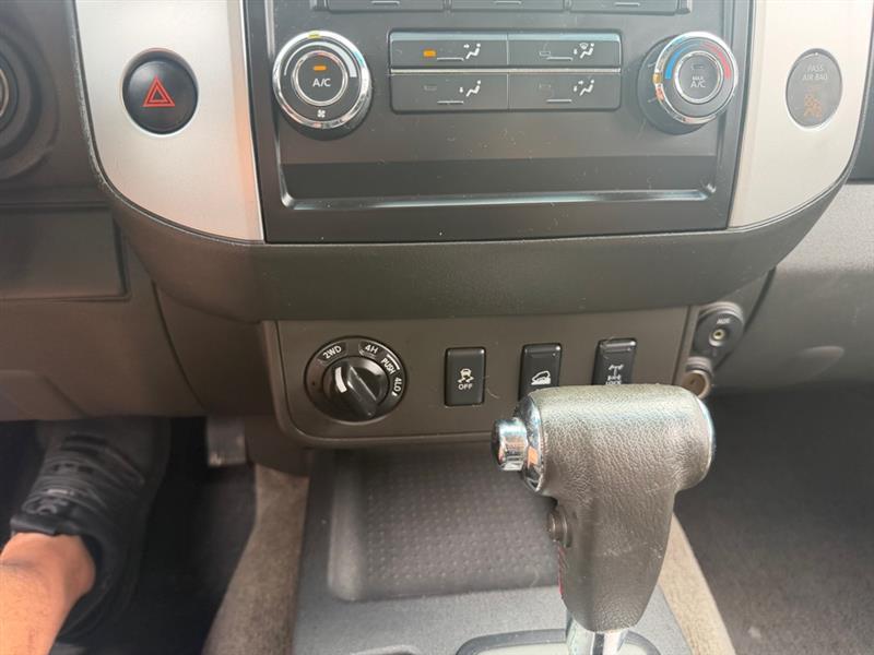 Nissan Frontier S Crew Cab 4WD 2012