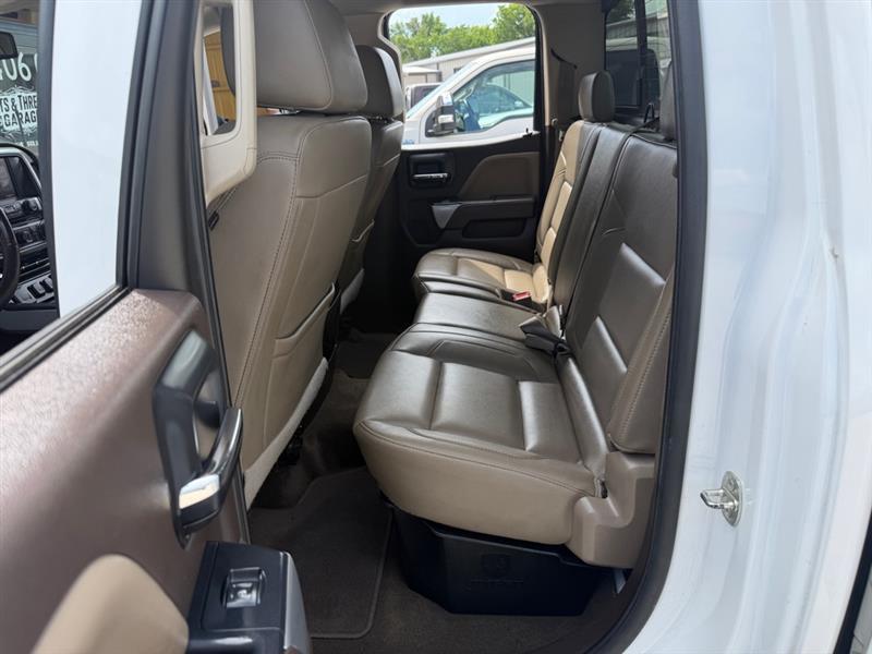Chevrolet Silverado 1500 LTZ Double Cab Short Box 4WD 2016