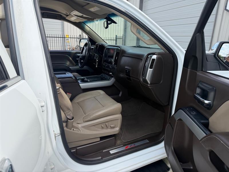Chevrolet Silverado 1500 LTZ Double Cab Short Box 4WD 2016