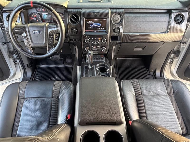 Ford F-150 SVT Raptor SuperCrew 5.5-ft. Bed 4WD 2013