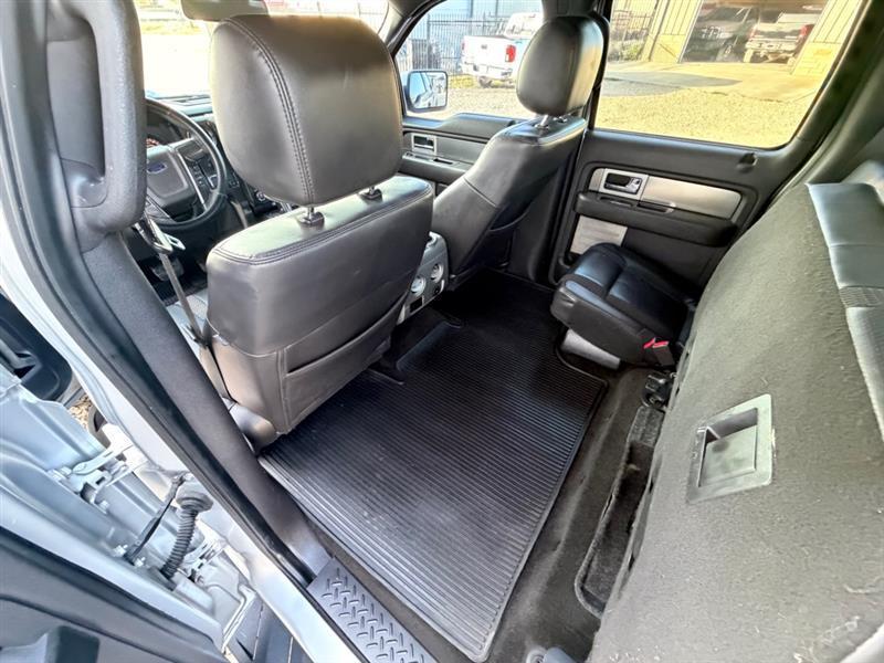 Ford F-150 SVT Raptor SuperCrew 5.5-ft. Bed 4WD 2013