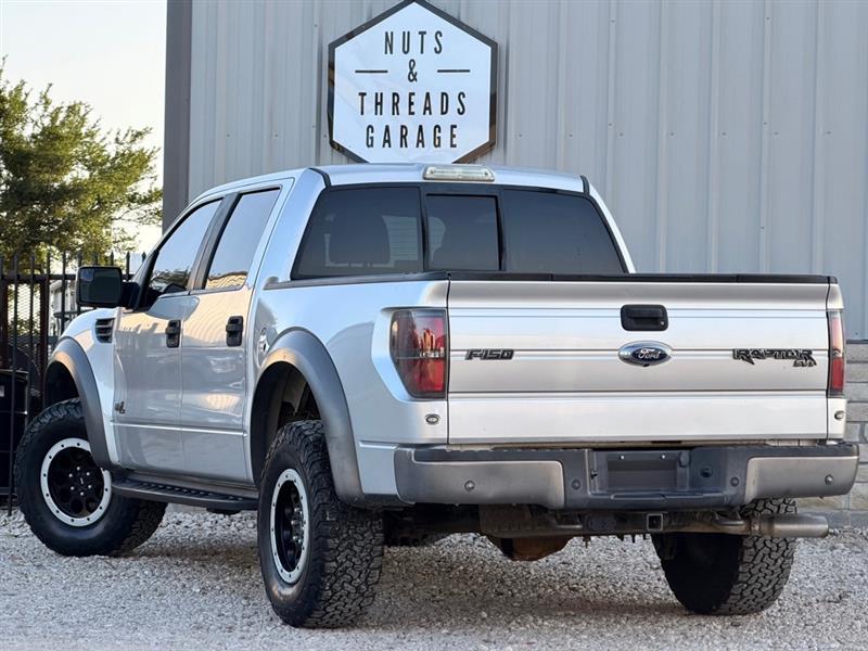 Ford F-150 SVT Raptor SuperCrew 5.5-ft. Bed 4WD 2013