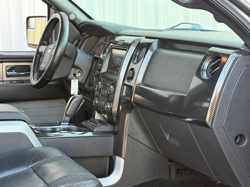 Ford F-150 SVT Raptor SuperCrew 5.5-ft. Bed 4WD 2013