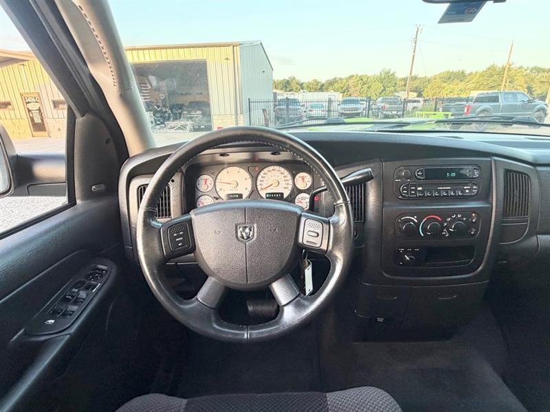 Dodge Ram 2500 ST Quad Cab Long Bed 4WD 2005