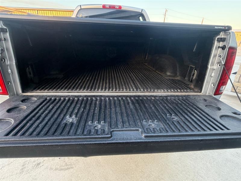 Dodge Ram 2500 ST Quad Cab Long Bed 4WD 2005
