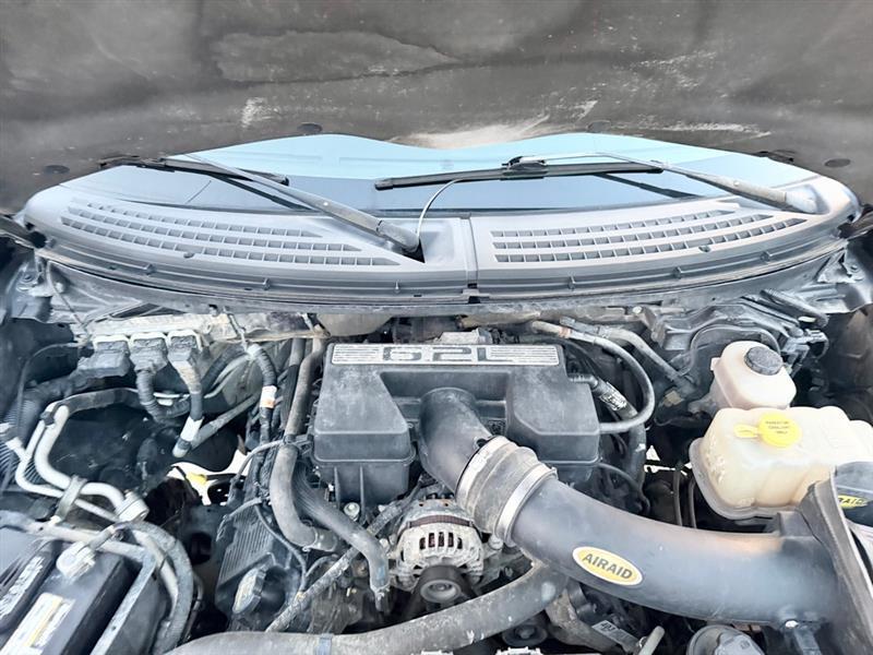 Ford F-150 XL SuperCrew 5.5-ft. Bed 4WD 2013