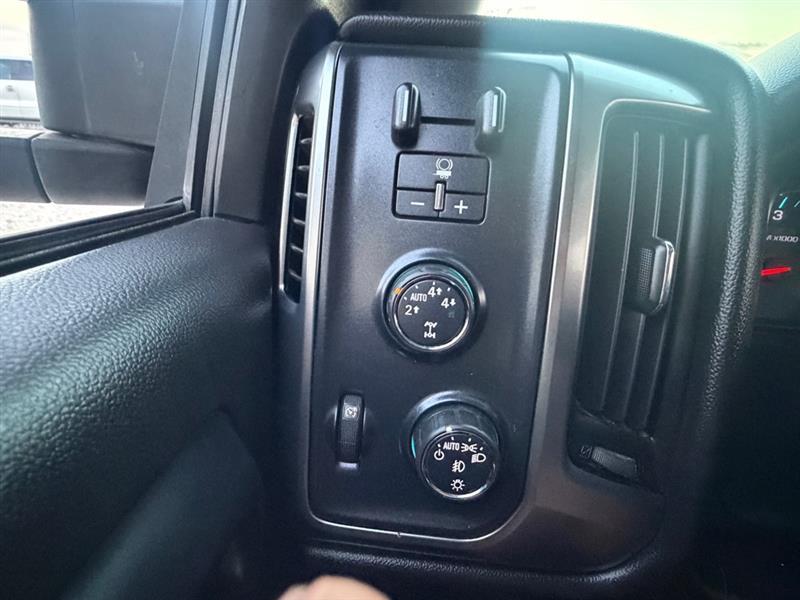 Chevrolet Silverado 1500 1LT Crew Cab 4WD 2014