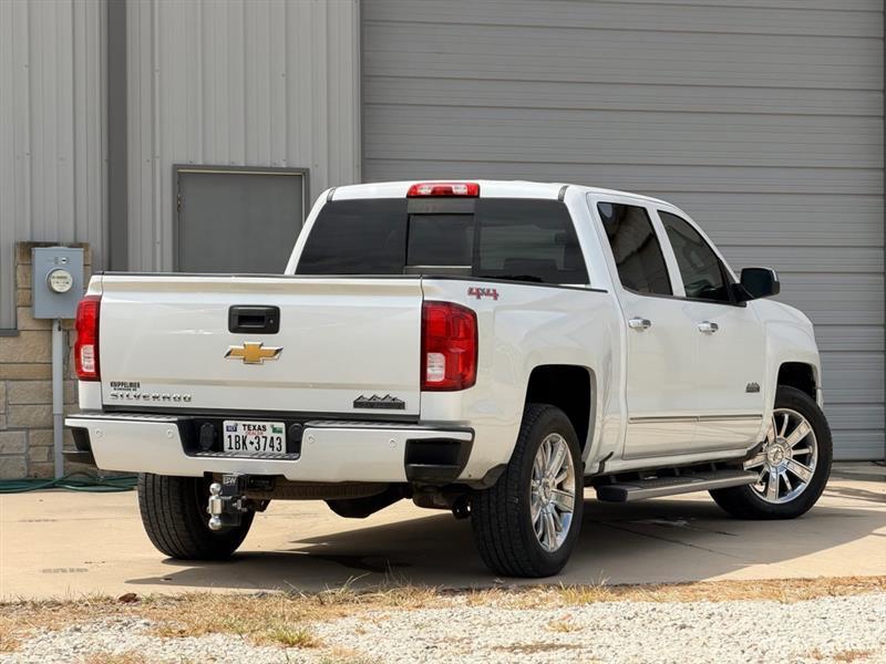 Chevrolet Silverado 1500 High Country Crew Cab Long Box 4WD 2017