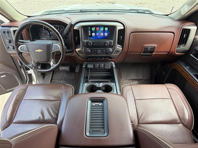 Chevrolet Silverado 1500 High Country Crew Cab Long Box 4WD 2017