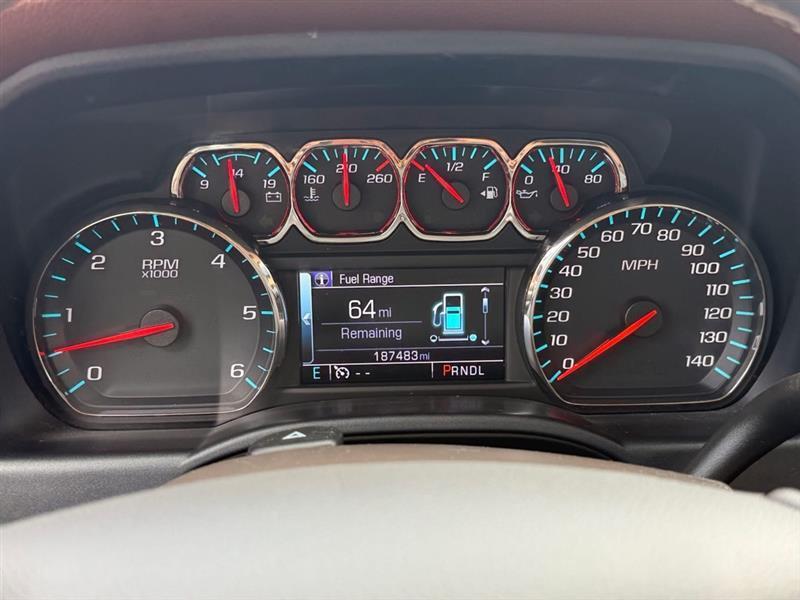 Chevrolet Silverado 1500 High Country Crew Cab Long Box 4WD 2017