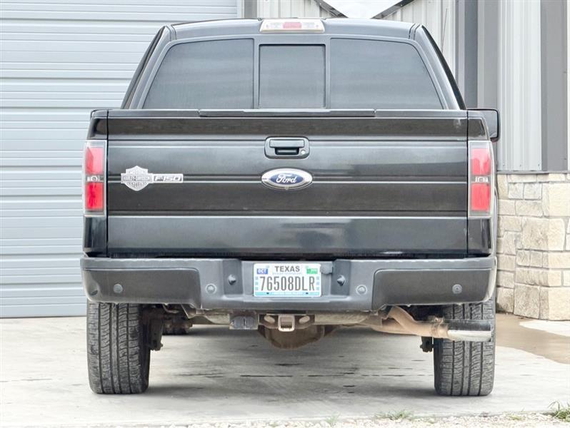 Ford F-150 XL SuperCrew 5.5-ft. Bed 2WD 2012