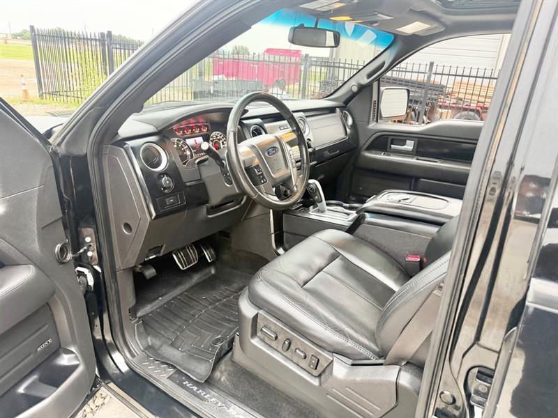 Ford F-150 XL SuperCrew 5.5-ft. Bed 2WD 2012
