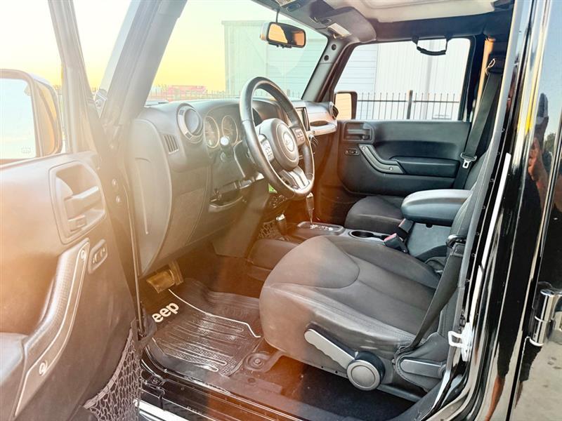 Jeep Wrangler Unlimited Sport 4WD 2016