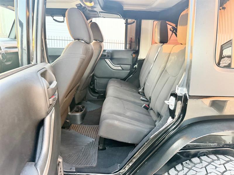 Jeep Wrangler Unlimited Sport 4WD 2016