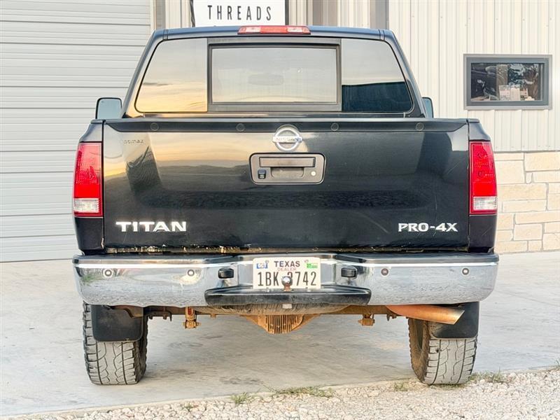Nissan Titan S Crew Cab 4WD 2014
