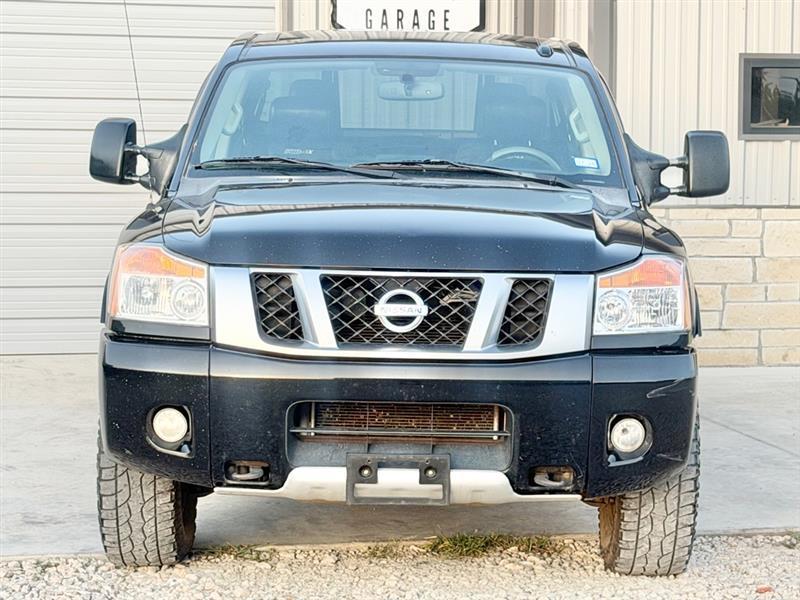 Nissan Titan S Crew Cab 4WD 2014