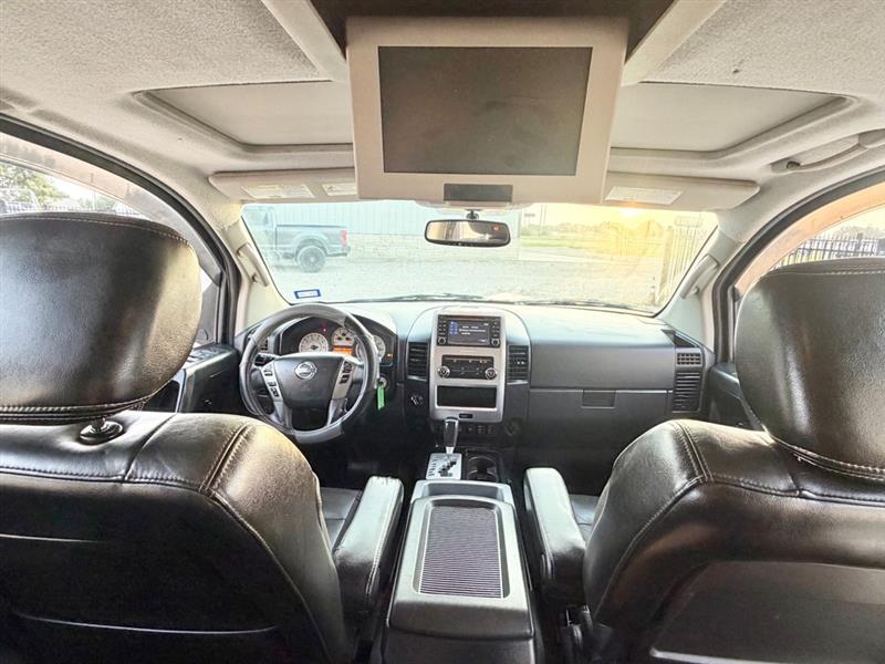 Nissan Titan S Crew Cab 4WD 2014
