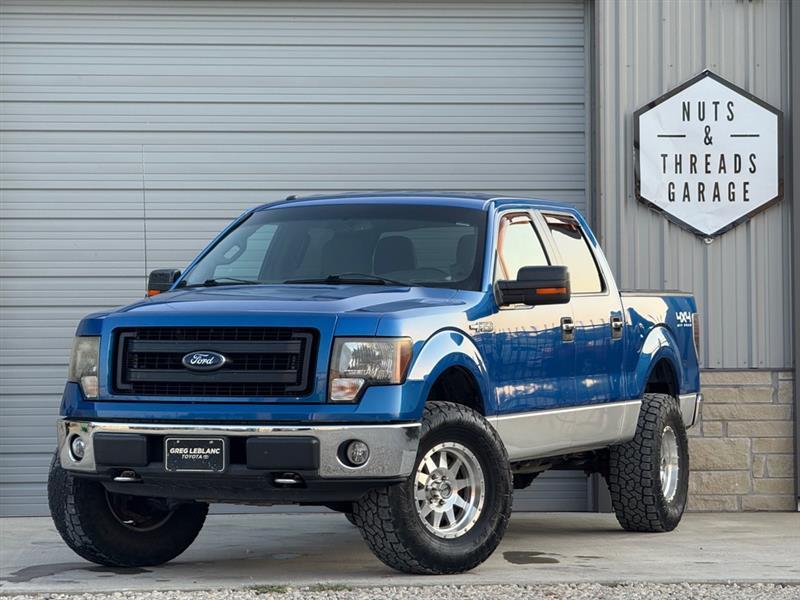 Ford F-150 XL SuperCrew 5.5-ft. Bed 4WD 2014