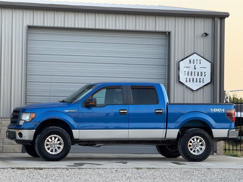 Ford F-150 XL SuperCrew 5.5-ft. Bed 4WD 2014