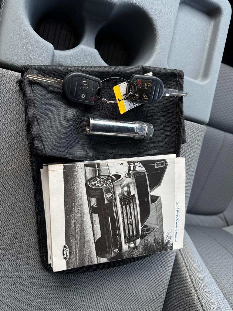 Ford F-150 XL SuperCrew 5.5-ft. Bed 4WD 2014