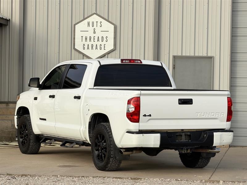 Toyota Tundra SR5 5.7L V8 FFV CrewMax 4WD 2015