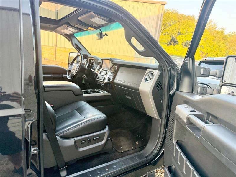 Ford F-250 SD King Ranch Crew Cab 4WD 2013