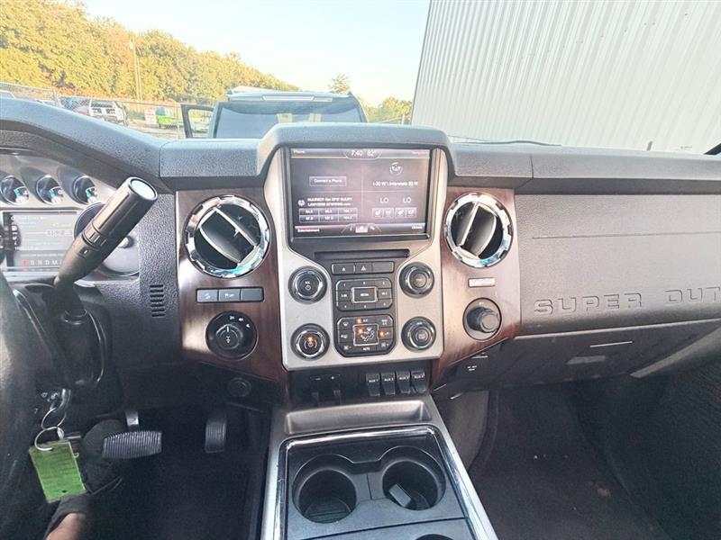 Ford F-250 SD King Ranch Crew Cab 4WD 2013