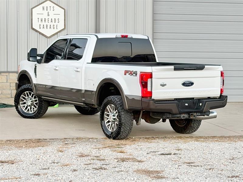 Ford F-250 SD King Ranch Crew Cab 4WD 2017