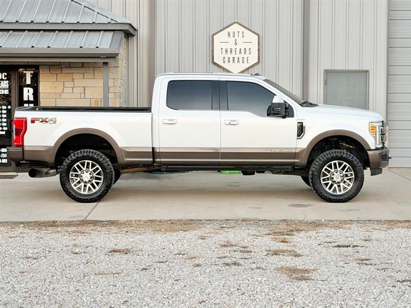 Ford F-250 SD King Ranch Crew Cab 4WD 2017