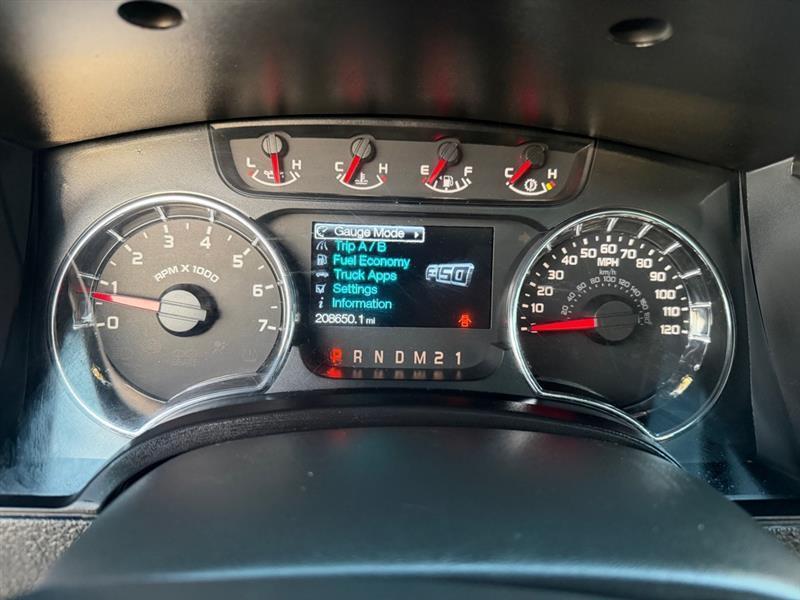 Ford F-150 XL SuperCrew 5.5-ft. Bed 4WD 2013