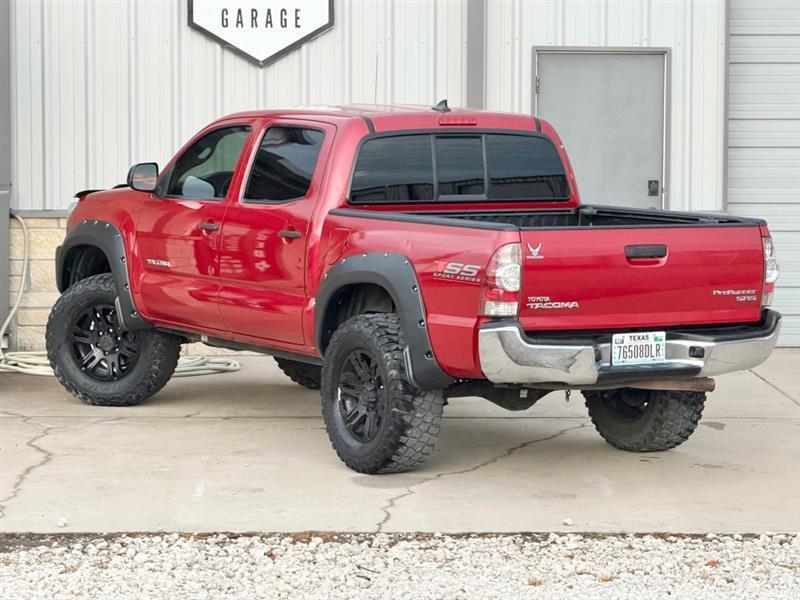 Toyota Tacoma PreRunner Double Cab I4 4AT 2WD 2015