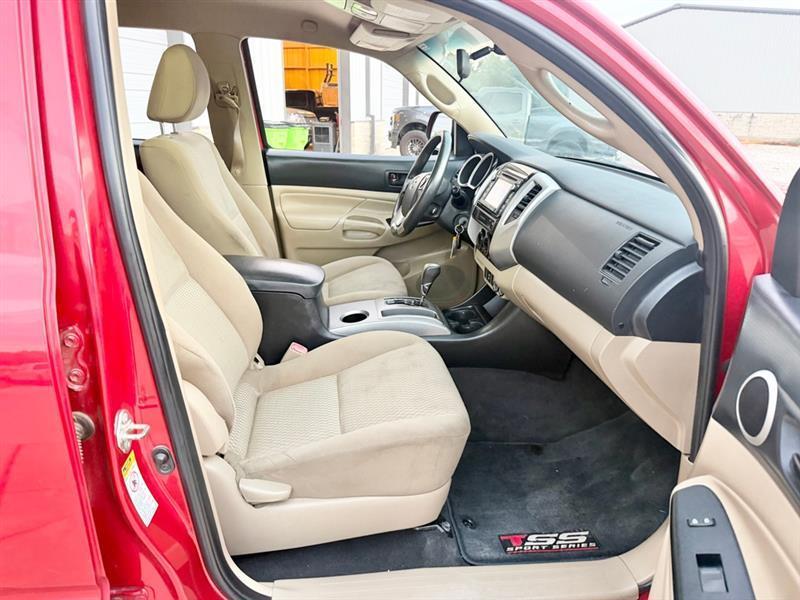 Toyota Tacoma PreRunner Double Cab I4 4AT 2WD 2015
