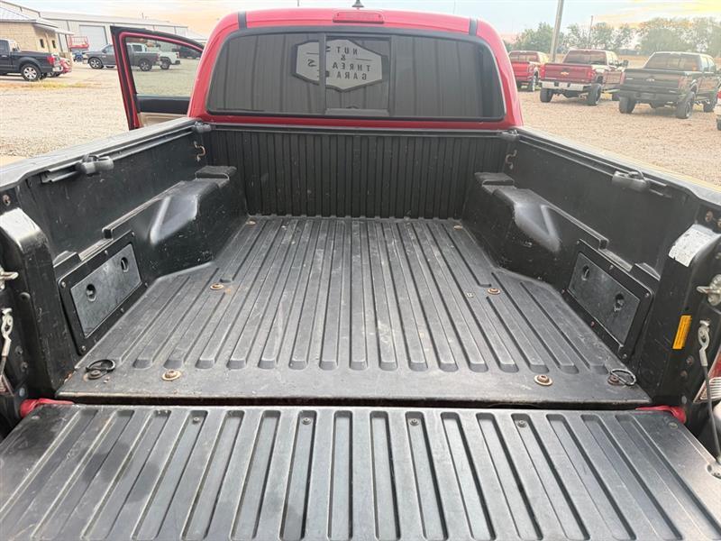 Toyota Tacoma PreRunner Double Cab I4 4AT 2WD 2015