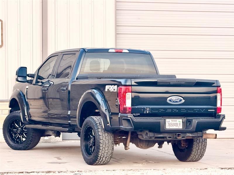 Ford F-250 SD King Ranch Crew Cab 4WD 2018