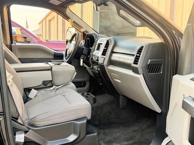 Ford F-250 SD King Ranch Crew Cab 4WD 2018