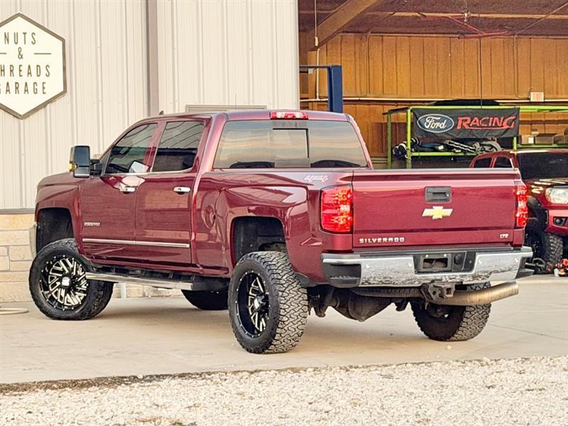 Chevrolet Silverado 2500HD LTZ Crew Cab 4WD 2015