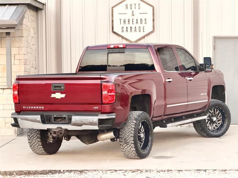 Chevrolet Silverado 2500HD LTZ Crew Cab 4WD 2015