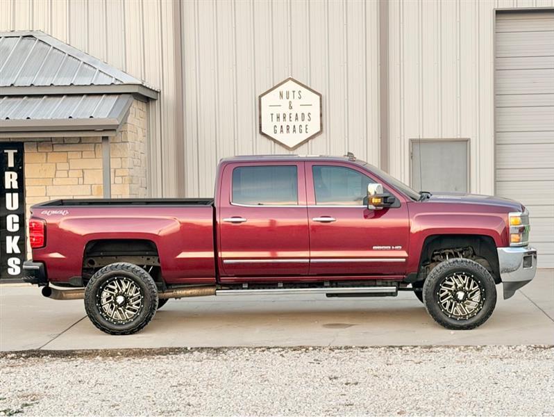 Chevrolet Silverado 2500HD LTZ Crew Cab 4WD 2015