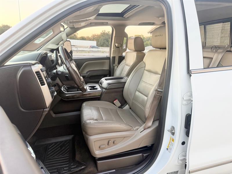 GMC Sierra 2500HD Denali Crew Cab 4WD 2015
