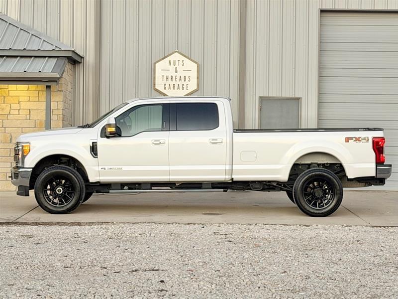 Ford F-350 SD King Ranch Crew Cab 4WD 2017