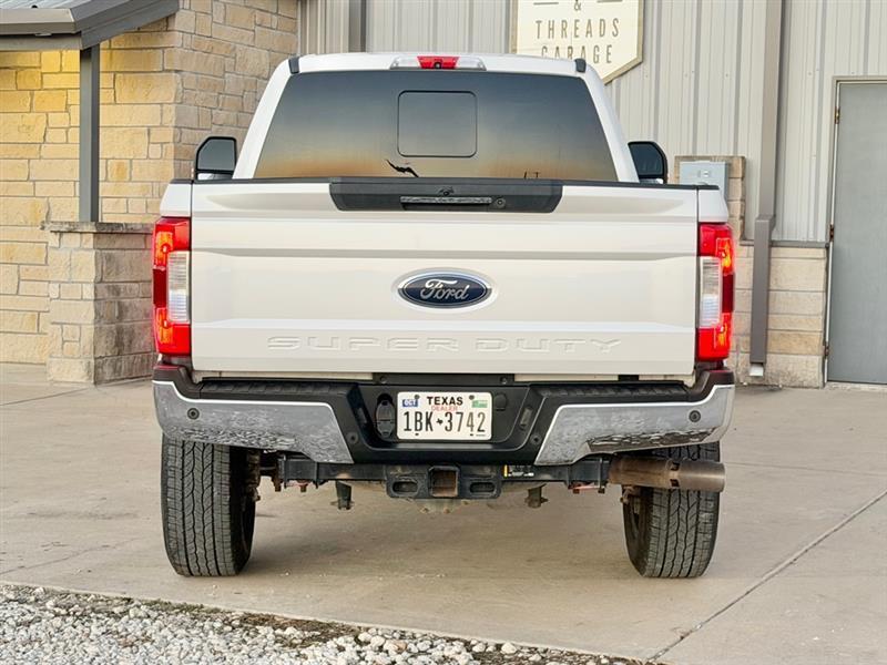 Ford F-350 SD King Ranch Crew Cab 4WD 2017
