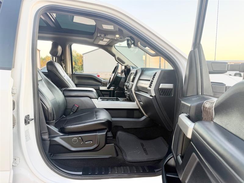 Ford F-350 SD King Ranch Crew Cab 4WD 2017