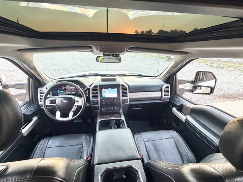 Ford F-350 SD King Ranch Crew Cab 4WD 2017