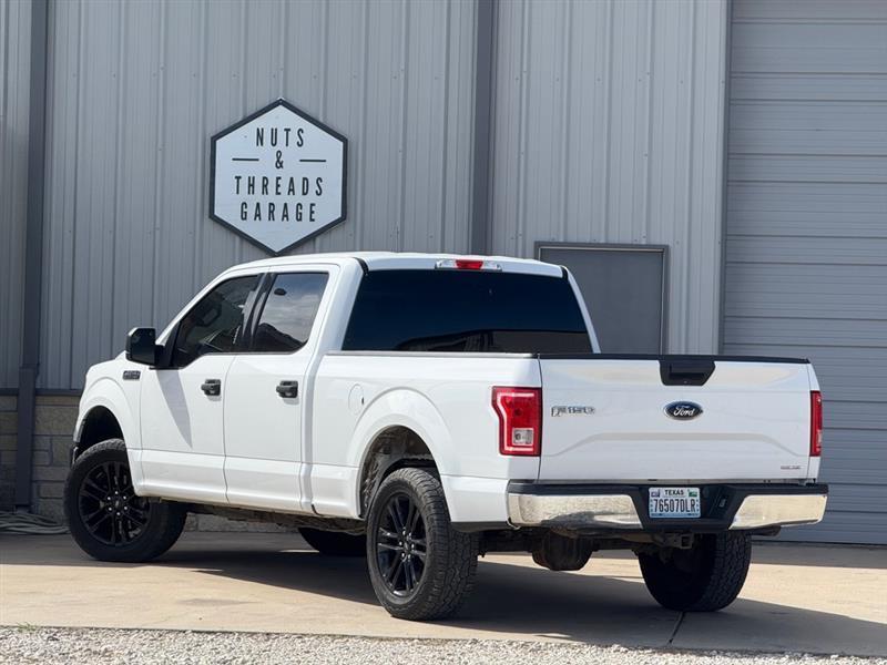 Ford F-150 XL SuperCrew 5.5-ft. Bed 4WD 2016