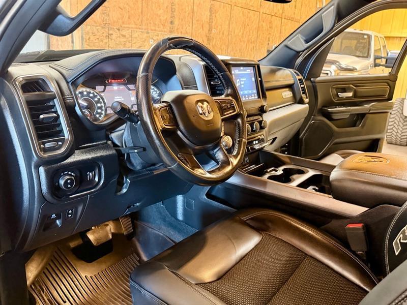 RAM 1500 Rebel Crew Cab SB 4WD 2021