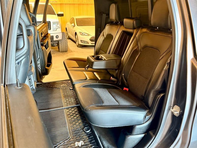 RAM 1500 Rebel Crew Cab SB 4WD 2021
