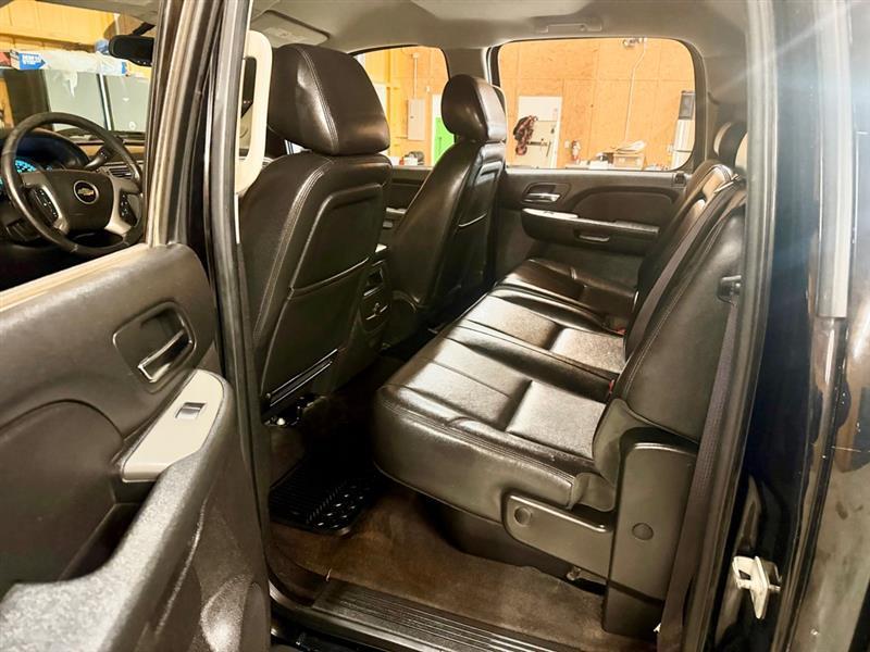 Chevrolet Silverado 2500HD LTZ Crew Cab 4WD 2014