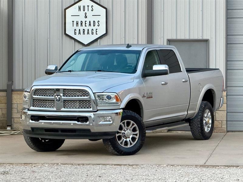 RAM 2500 Laramie Crew Cab SWB 4WD 2016